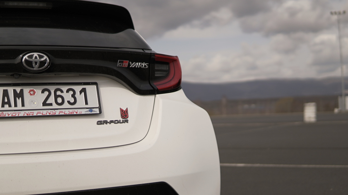 toyota-gr-yaris-7