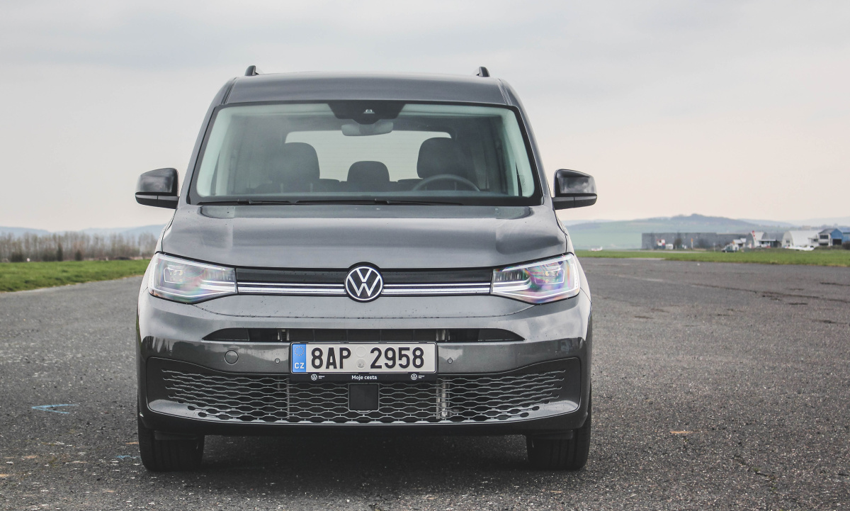 vw-caddy-max-2021-2