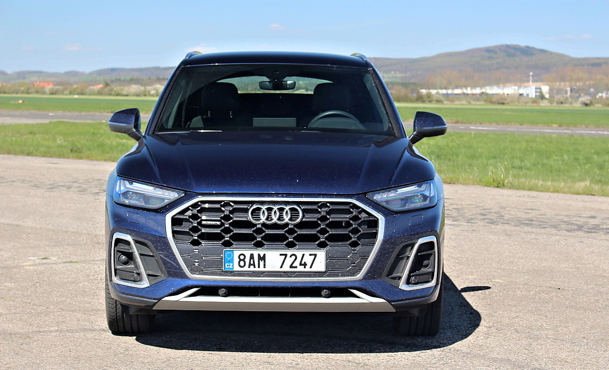audi-q5-2021-12