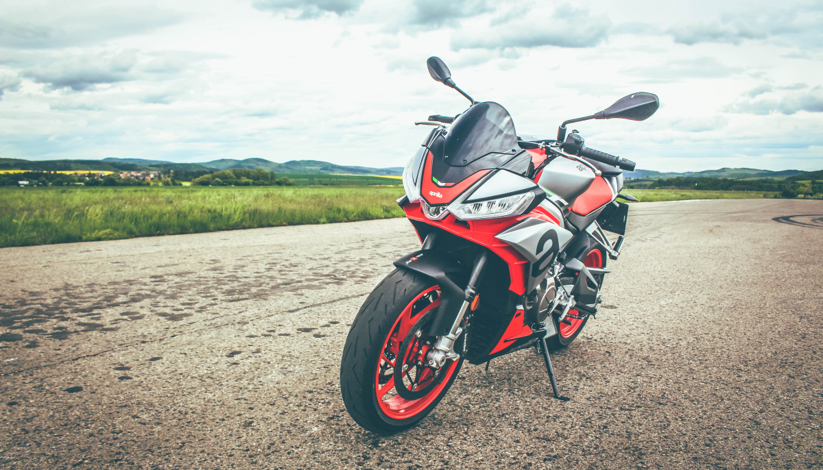 aprilia-tuono-660-2021-18