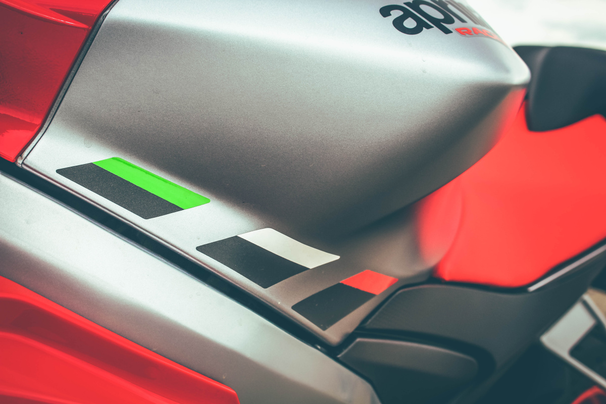 aprilia-tuono-660-2021-9