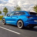 enyaq_sportline_iv_race_blue_09