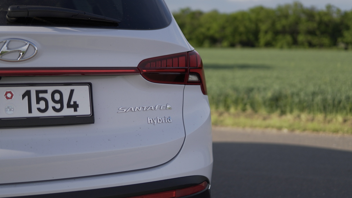hyundai-santa-fe-2021-11