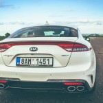 kia-stinger-2021-26