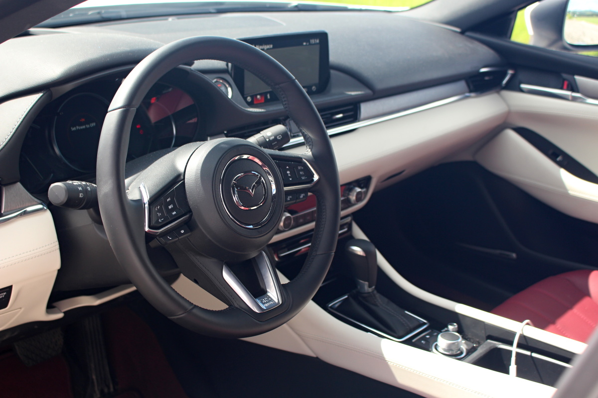 mazda-6-100th-anniversary-2021-26