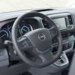 opel-vivaro-e-15