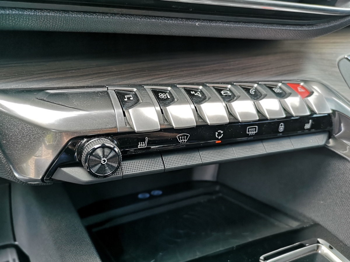 peugeot-5008-34