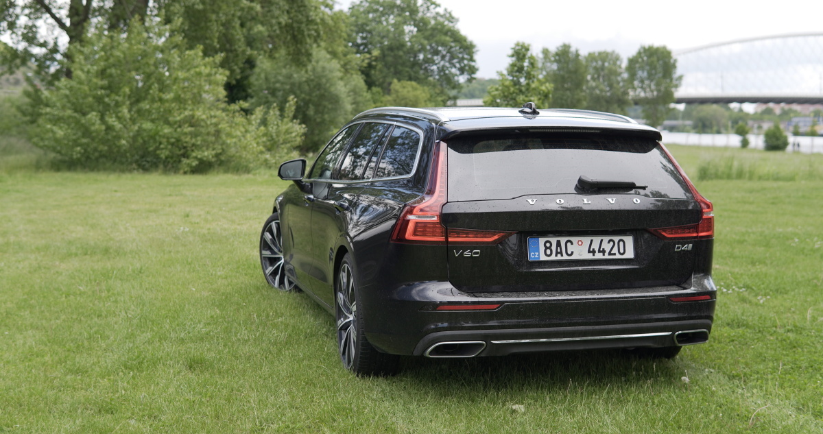 volvo-v60-20
