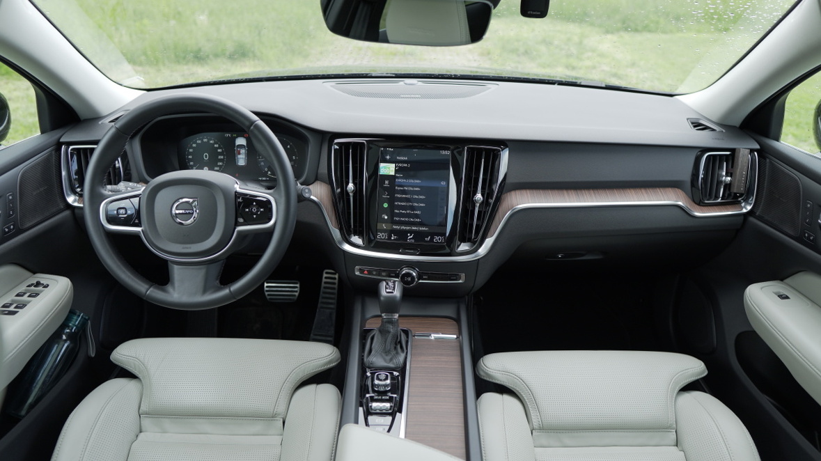 volvo-v60-4