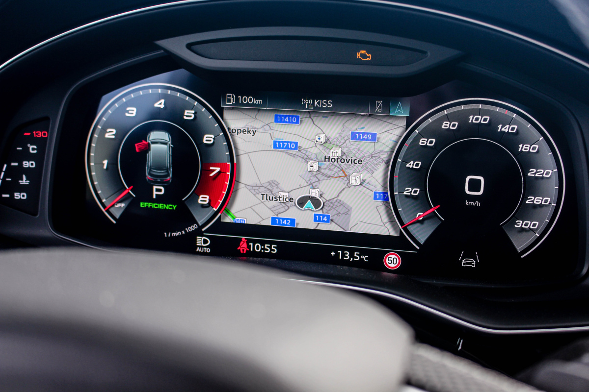 audi-sq7-2021-17