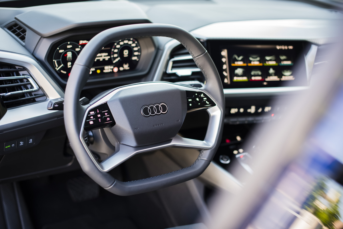 audi_q4_etron_25