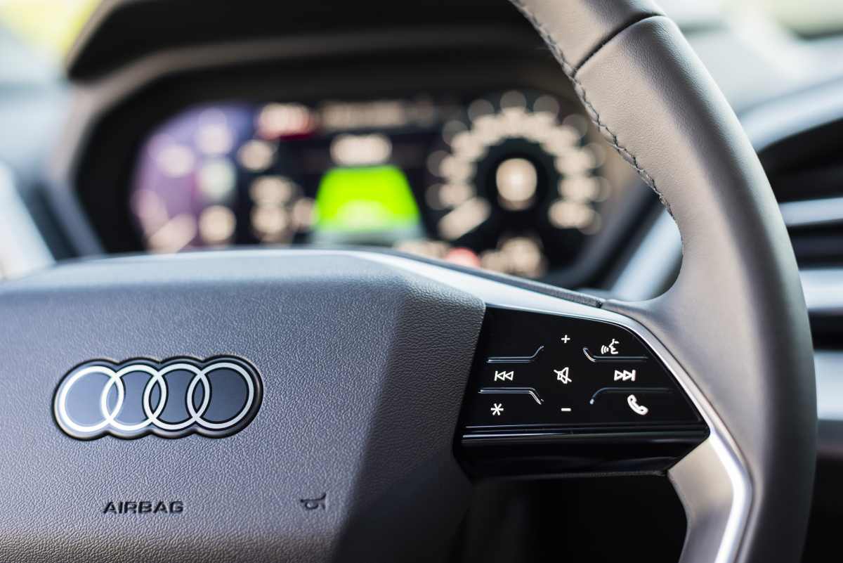 audi_q4_etron_30