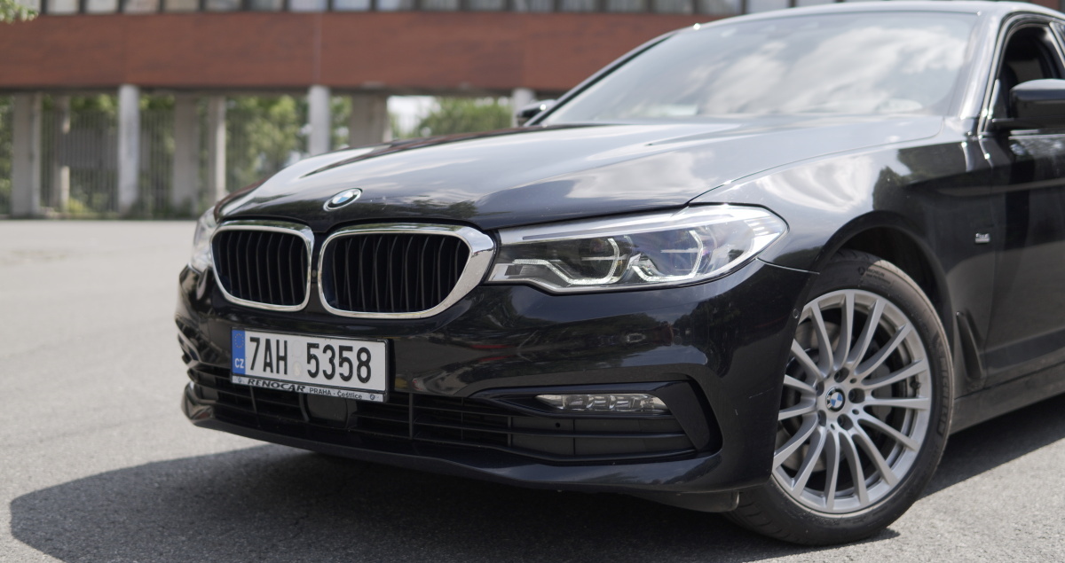 bmw-5-g30-5