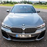 bmw-5-lci-2021-12
