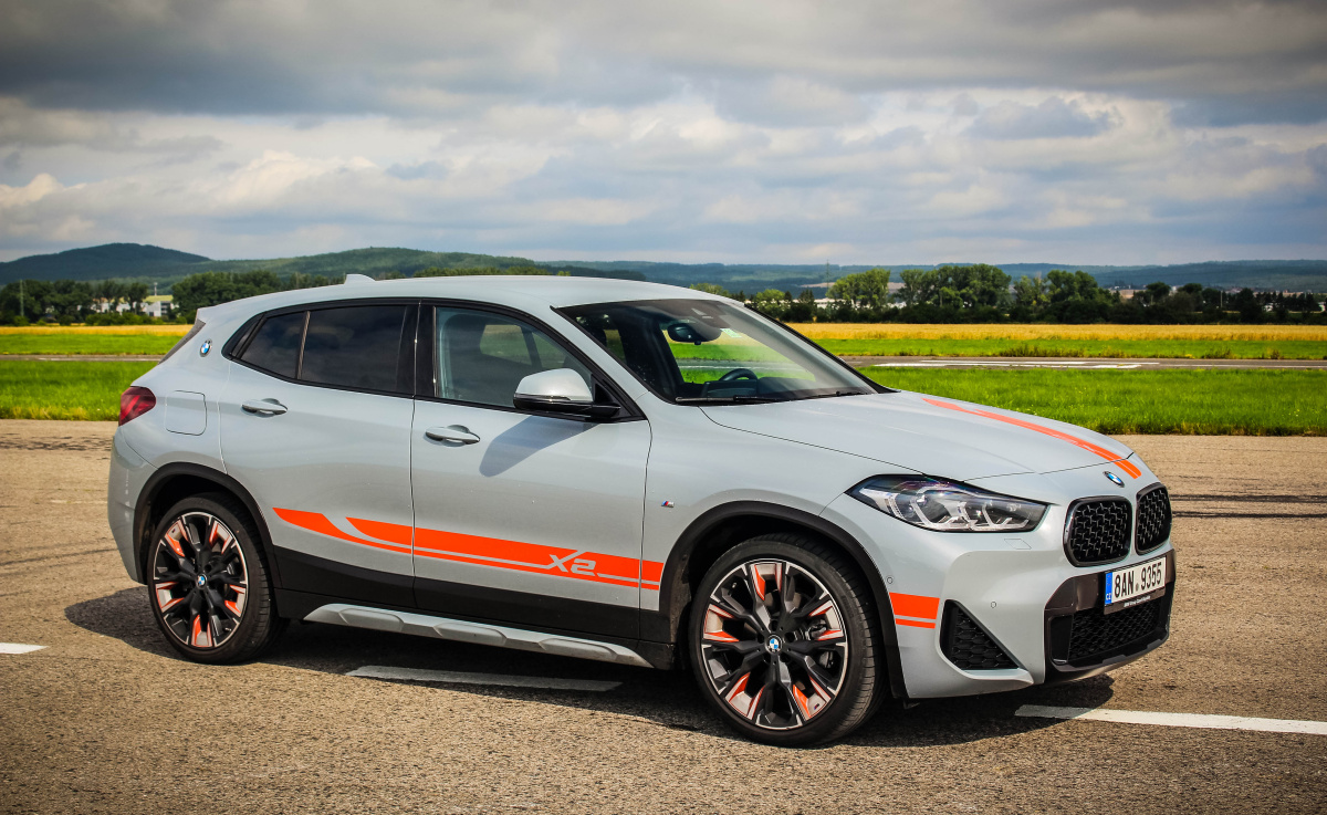 bmw-x2-xdrive20i-edition-m-mesh-3