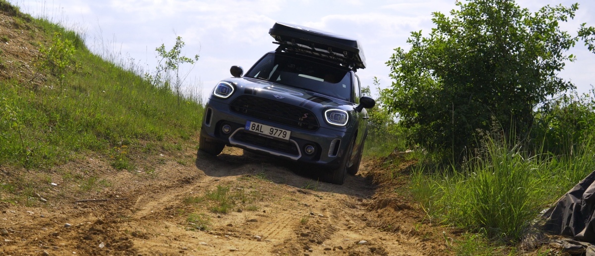 mini-countryman-2021-43