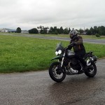 moto-guzzi-v85-tt-travel-centenario-1
