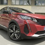 peugeot-3008-hybrid4-2