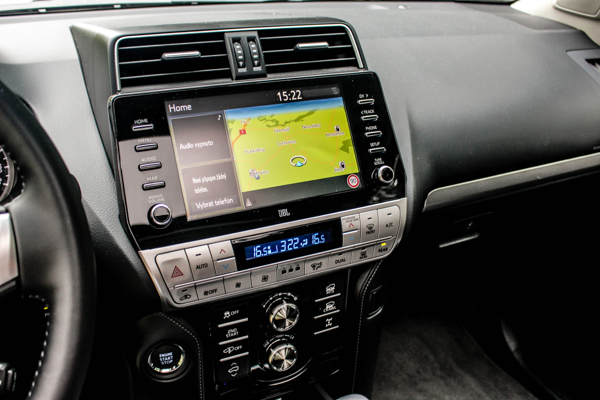 toyota-land-cruiser-2021-25