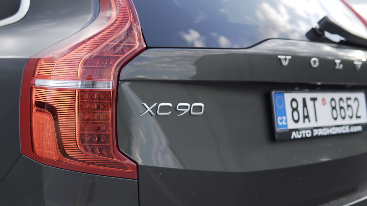 volvo-xc90-2020-14