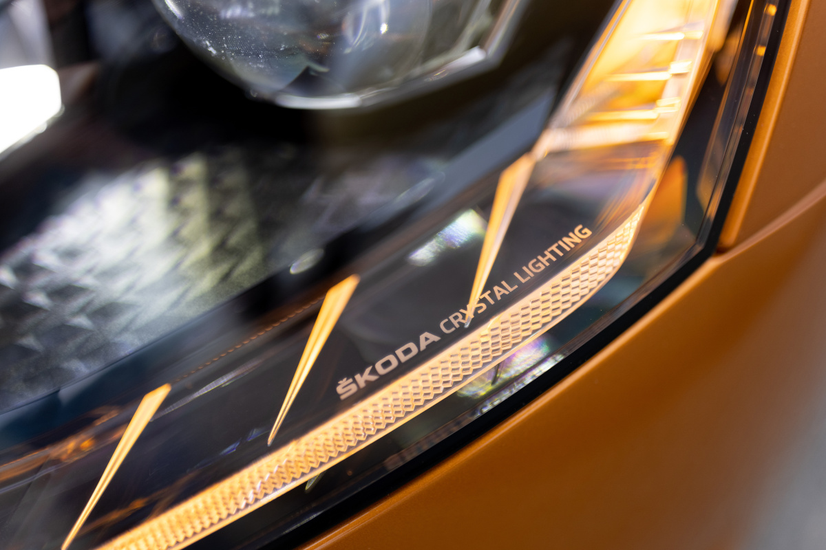 76_skoda_fabia_ml_phoenix_orange
