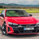 audi-e-tron-gt-rs-30
