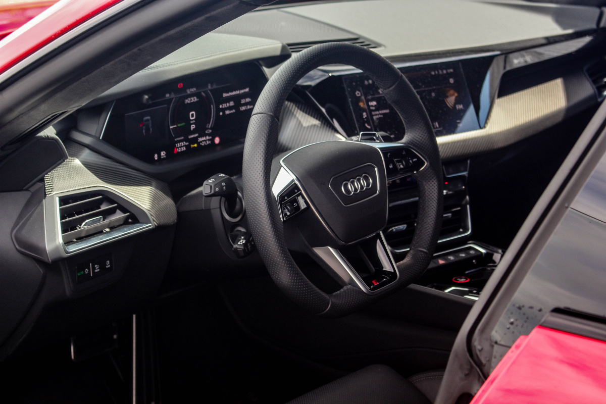 audi-e-tron-gt-rs-5