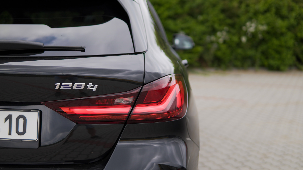 bmw-128ti-19