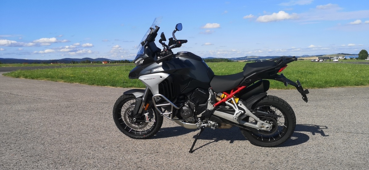 ducati-multistrada-2021-11