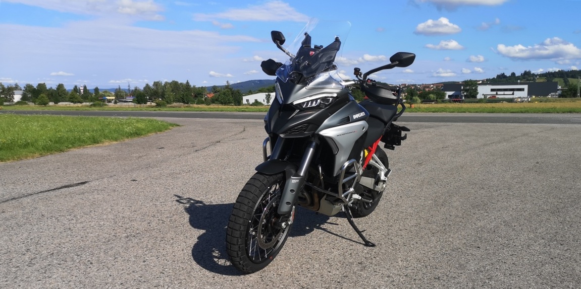 ducati-multistrada-2021-24