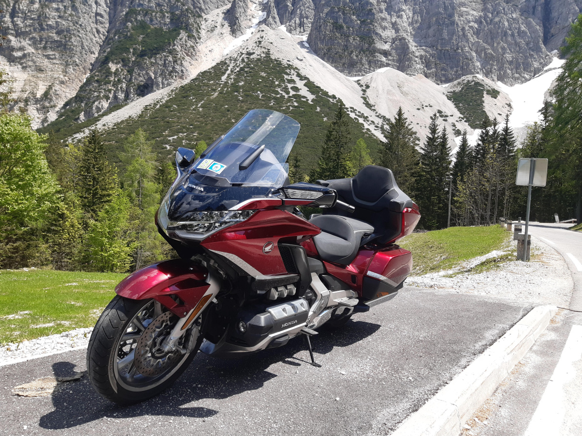 honda-gl-1800-gold-wing-tour-17