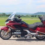 honda-gl-1800-gold-wing-tour-32