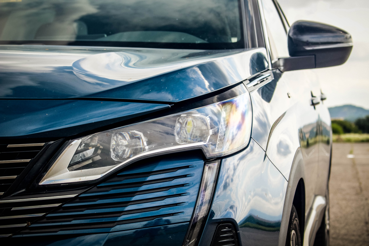 peugeot-5008-gt-2021-9