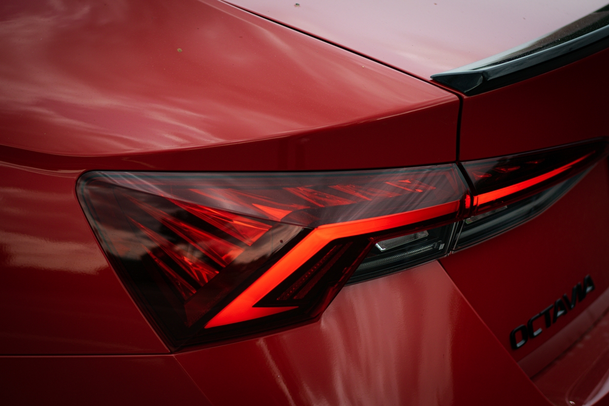 skoda-octavia-rs-2021-13