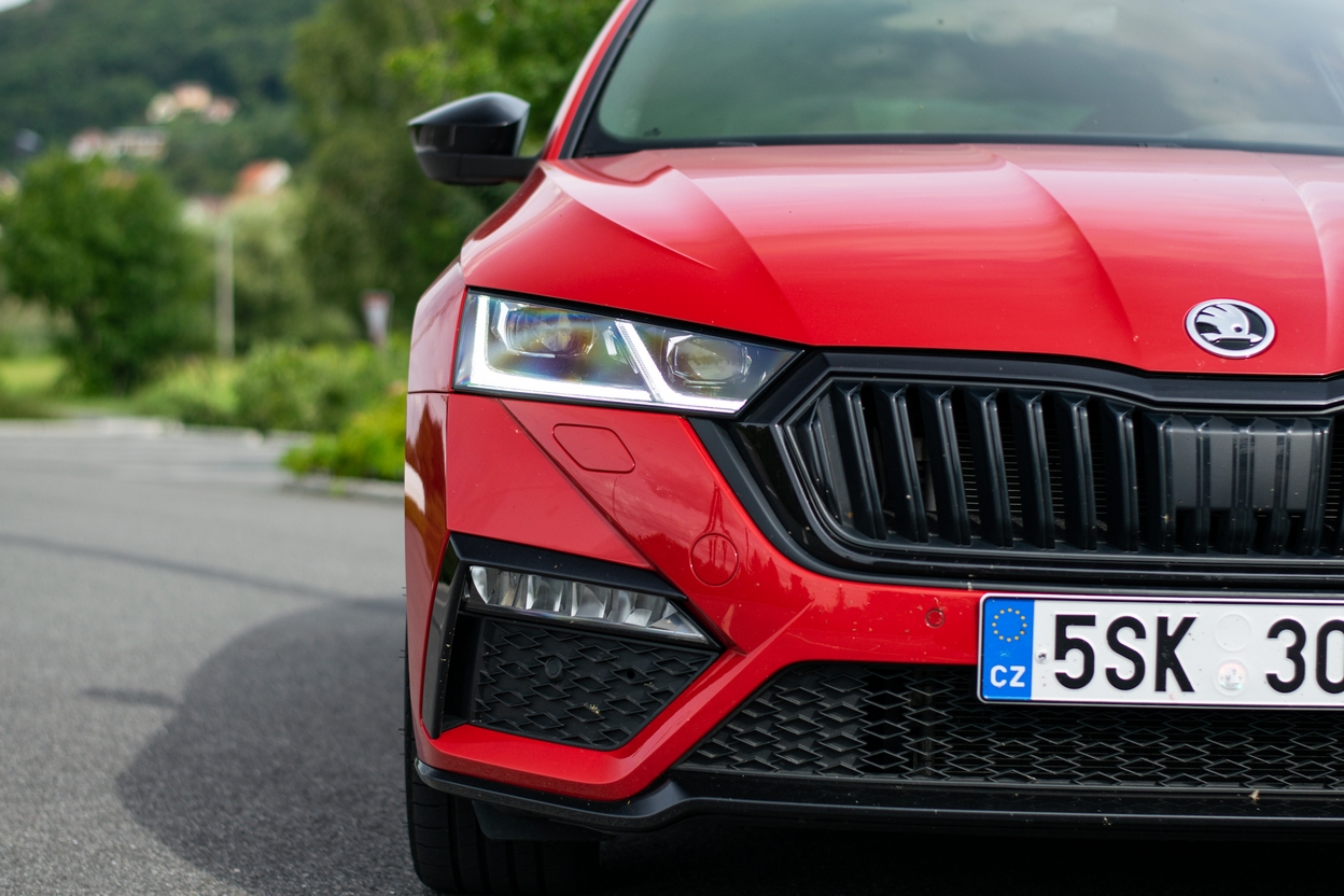 skoda-octavia-rs-2021-33