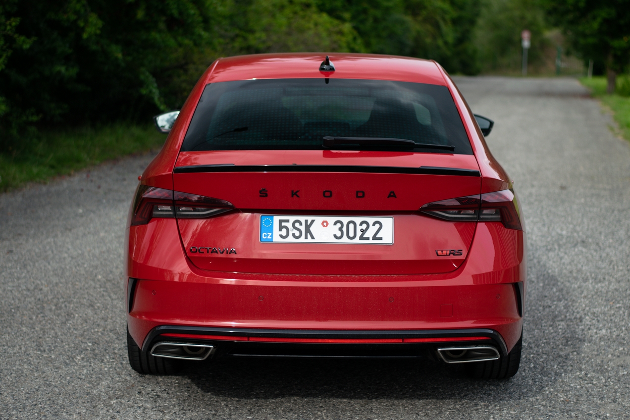 skoda-octavia-rs-2021-39