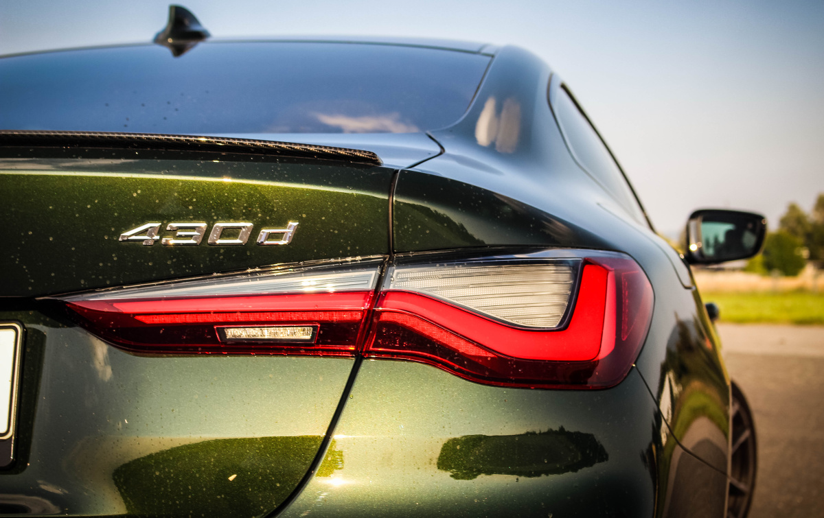 bmw-4-coupe-2021-12