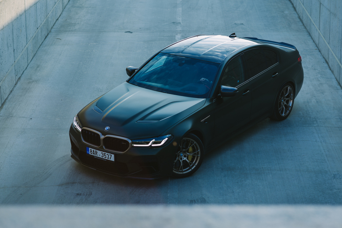 bmw-m5-cs-23