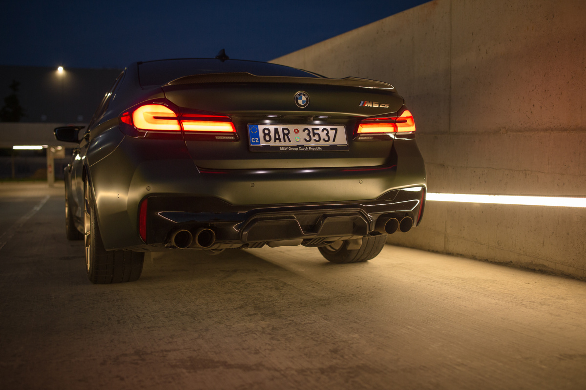 bmw-m5-cs-60