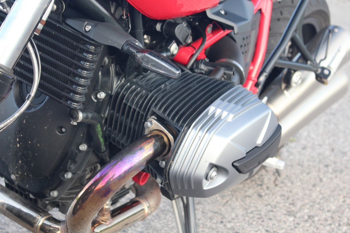 bmw-r-ninet-pure-2021-5