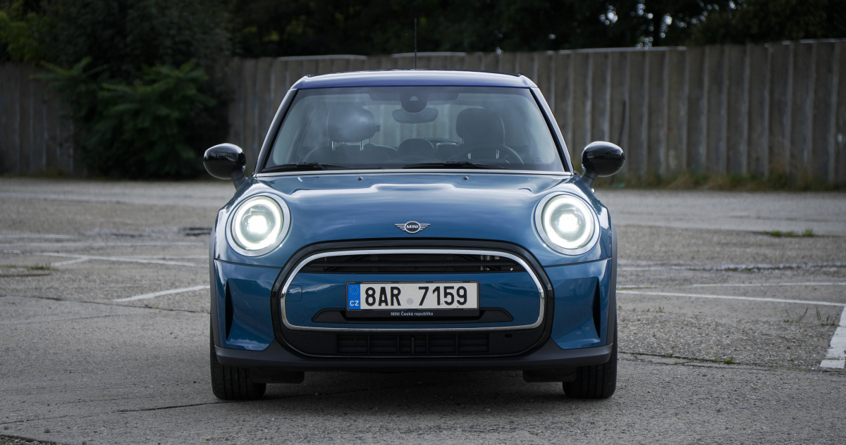mini-cooper-2021-10