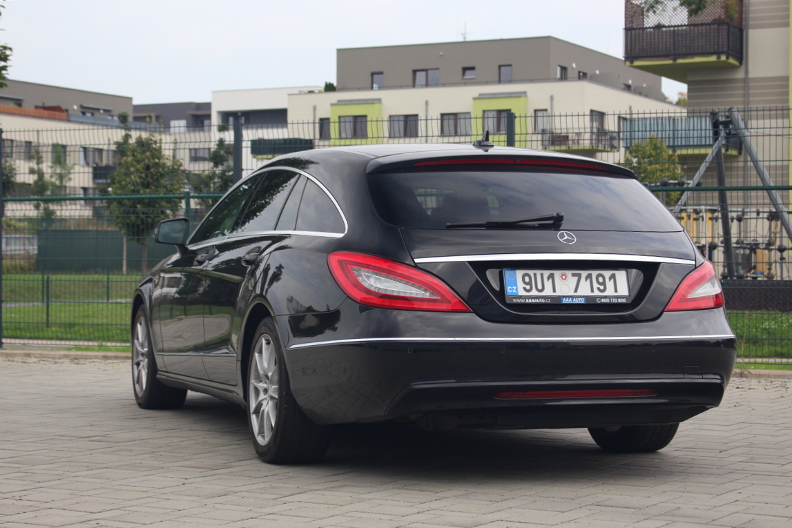 mercedes-benz-cls-shooting-brake-7