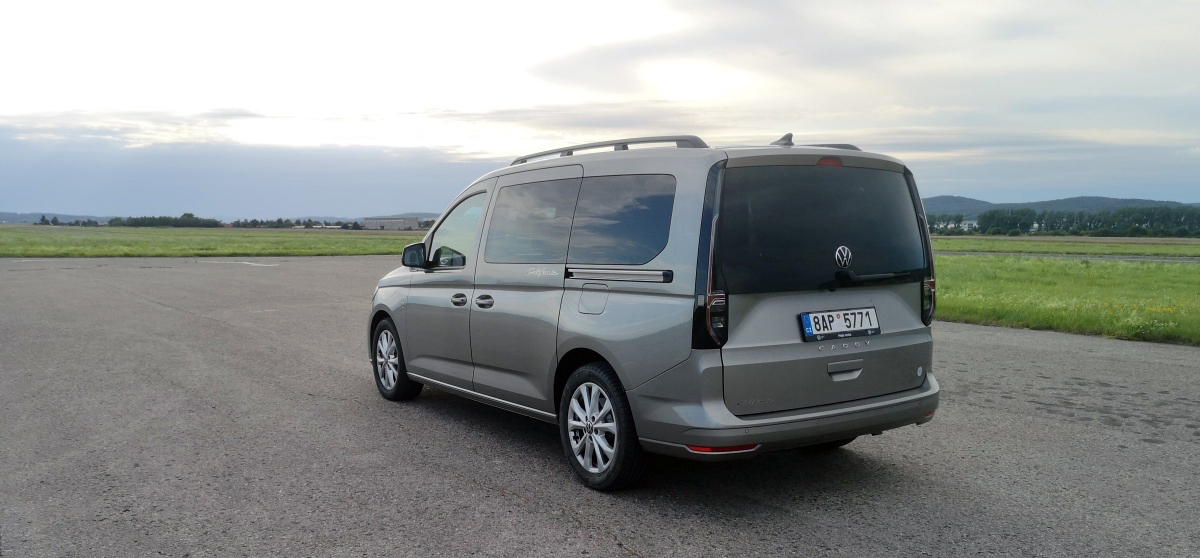 volkswagen-caddy-california-21