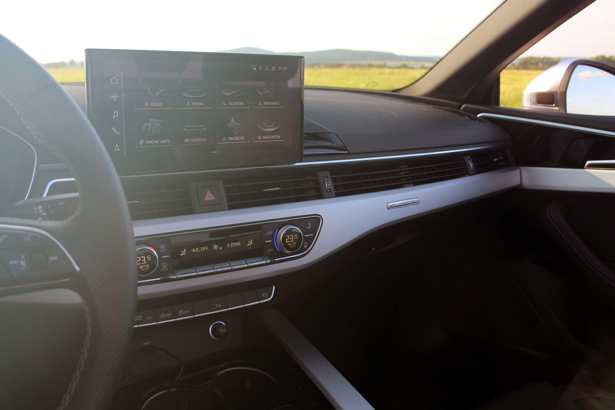 audi-s5-cabriolet-2021-26