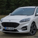 ford-kuga-2-5-hybrid-st-line-3