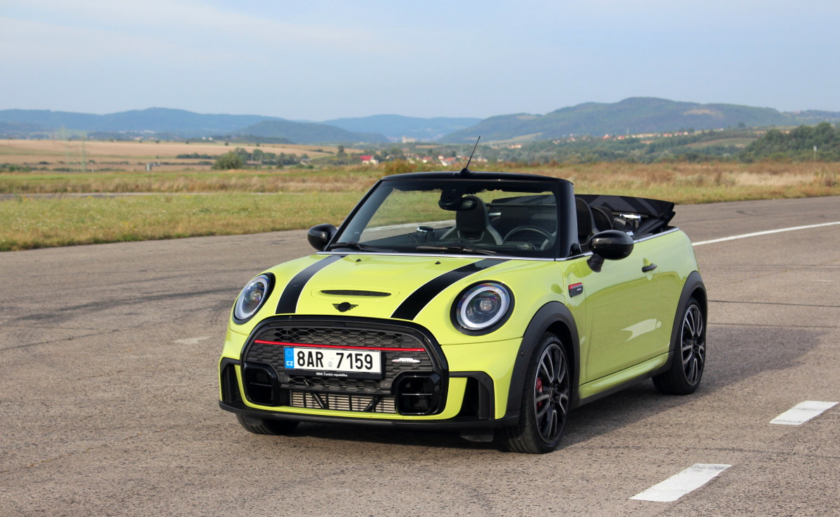 mini-jcw-2021-3