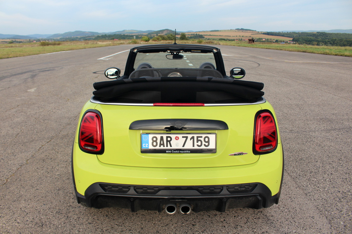 mini-jcw-2021-34