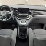 mercedes-benz-v-2021-13