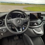 mercedes-benz-v-2021-22