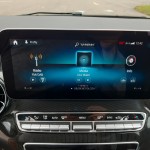 mercedes-benz-v-2021-26